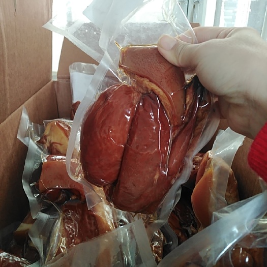 临沂老腊肉低价出货