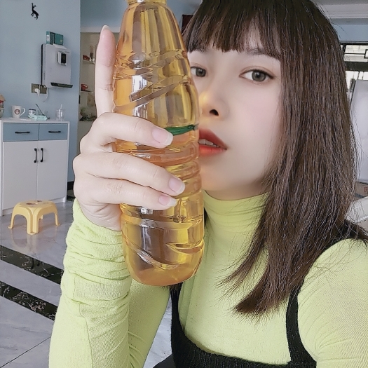 桂阳县 自己家种的山茶油，批量卖了，送礼批货的看过来