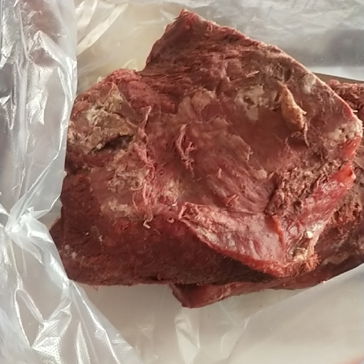 黄牛肉，熟五香手撕牛肉，能真空包装，定制一口香