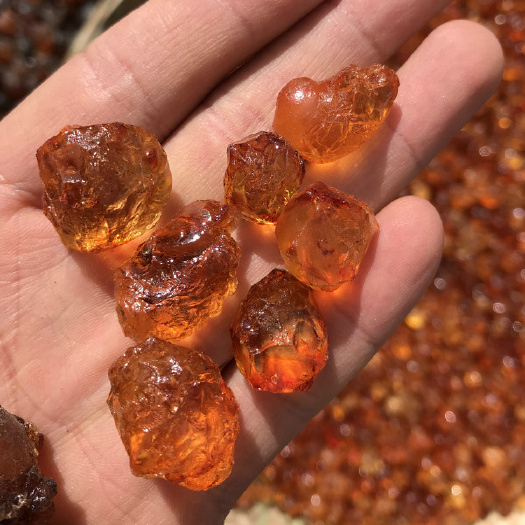 昆明彝山香常年批发云南特产手工修剪无杂质水晶桃胶桃花泪