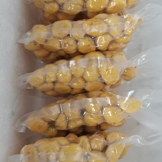灵川县栗仁   现做现卖板栗仁，口感香   甜   粉   糥