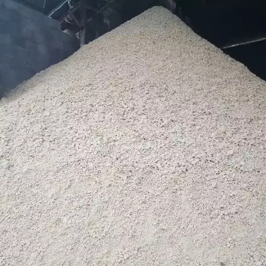 大量供应压榨木薯渣，已脱水，可发酵饲喂畜禽，大幅降低养殖成本