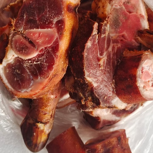 岚皋县 正宗农家粮食饲养土猪腊肉