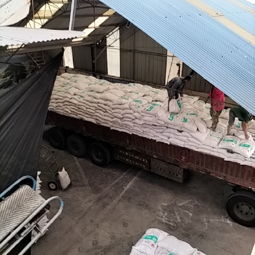 禹州市黄粉细木工板厂用的面粉 