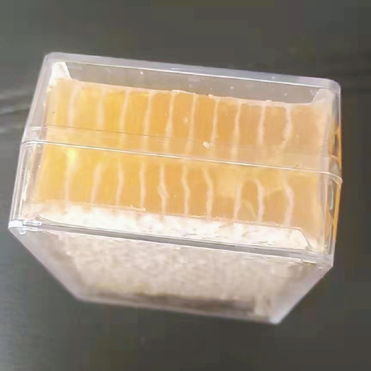 平山县 关山花蜂巢蜜成熟封盖蜜可以嚼着吃的蜂蜜纯正天然500g装