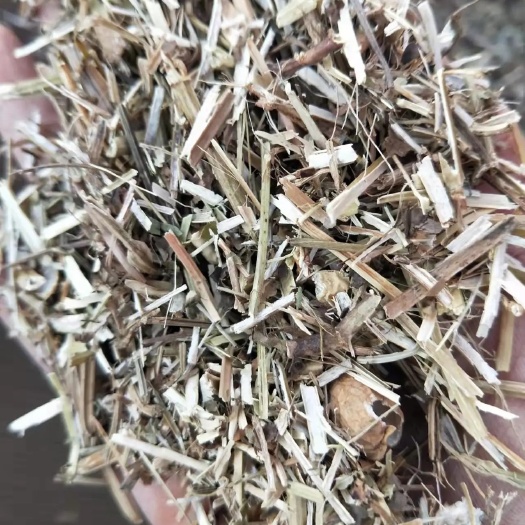 泌阳县 驻马店泌阳县万里草业，常年供应各种规格 花生秧 黄白绿 中草