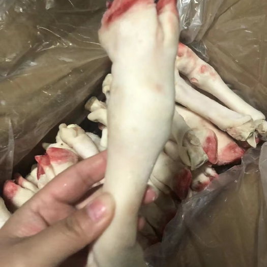 郑州羊蹄，纯干不抽筋白羊蹄，一斤称2个，3个5个单个七两左右都有