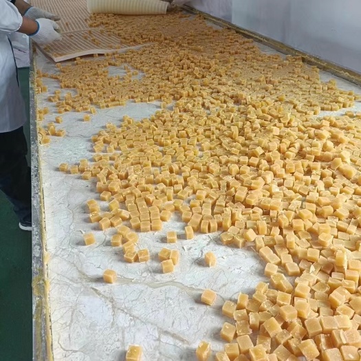 成都梨膏糖 休闲小零食 散装 罐装 跑江湖 地摊