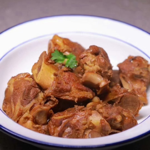 多肉前筒骨尖自助火锅专用
