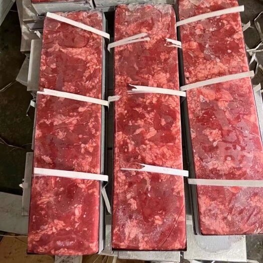 无棣县鸭肉板大量现货，厂家直销，适合火锅自助，手续齐全，放心流通