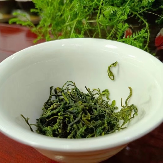 唐河县桐柏野山特产，天然玉叶茶明前绿茶纯手工制作
