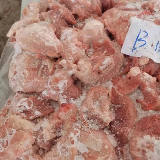 商丘肥猪前腿肉块