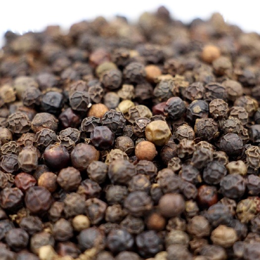 玉林现货出售足干越南黑胡椒580g，颗粒饱满，足够干。