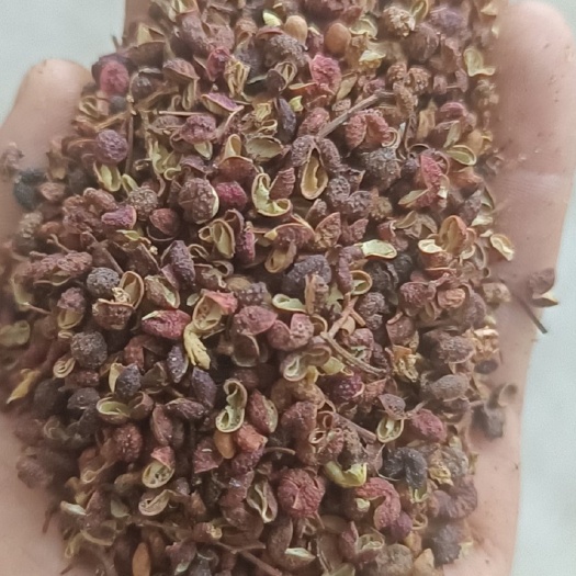 韩城大红袍打粉单颗粒花椒，味香浓厚，主产于陕西富平县！