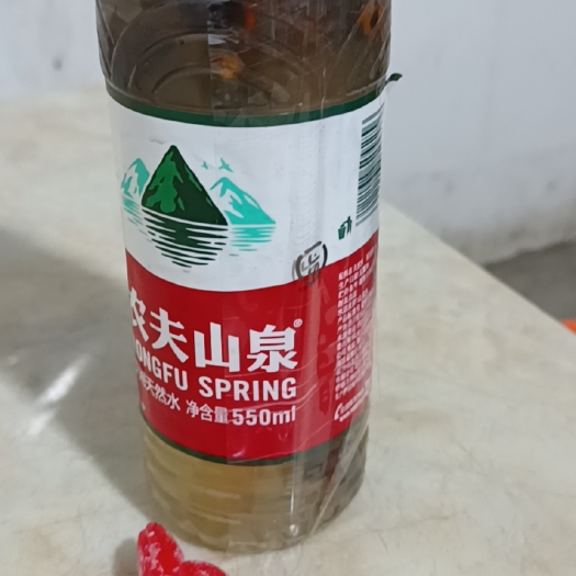 绵阳金环虎头蜂诱蜂.自己调配的500克89一瓶