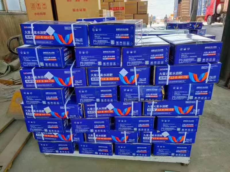 勒佰施  大量元素高氮型30-10-10