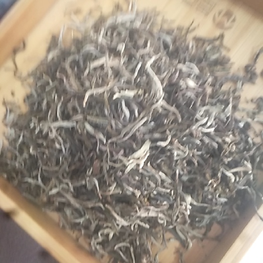 西宁老绿茶(陈茶)产地云南普洱。