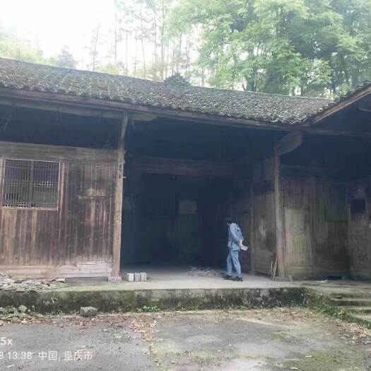 秀山重庆市秀山县兰桥镇民房124平出z，每年2000元