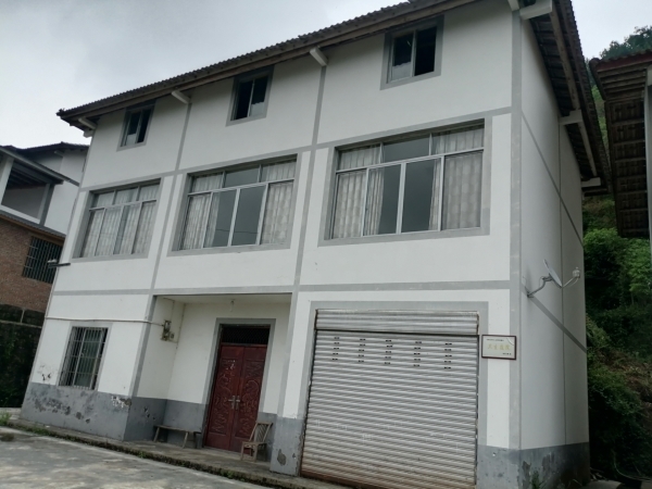 重庆市巴南区圣灯山镇210平民房出zu