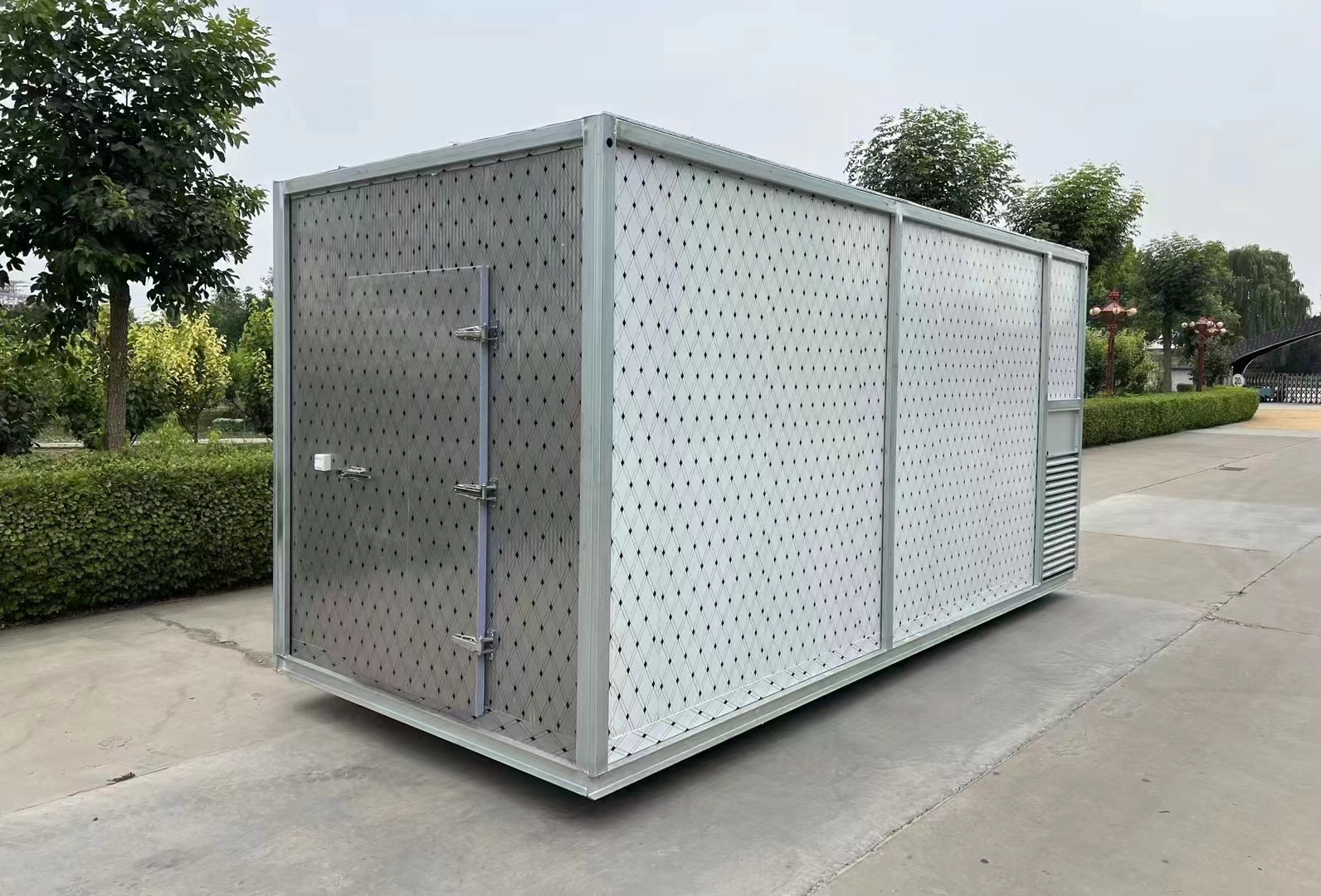 北京冷联制冷集装箱式移动冷库定制安装，小冷库建造