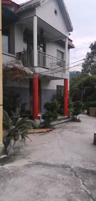 重庆市重庆巴南跳石民房宅基地230平出租，可以做民宿农家乐