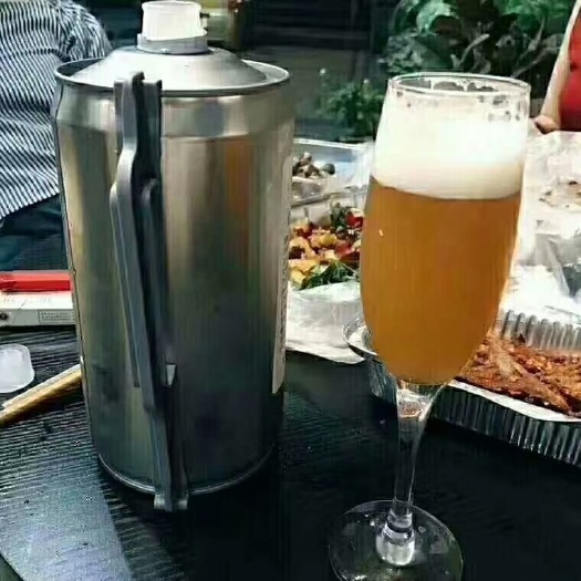 2升铁桶原浆精酿厂家直供，纯麦芽酿造，图便宜不看品质的不要来