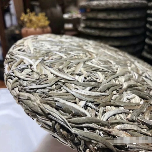 福鼎市捡漏】白毫银针饼福鼎牡丹王福鼎特产福鼎银针白豪高山水甜好喝