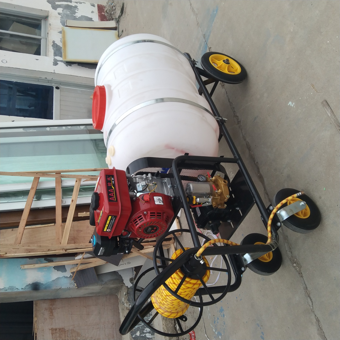 农用手推打药机 100L200L 300L汽油动力打药机