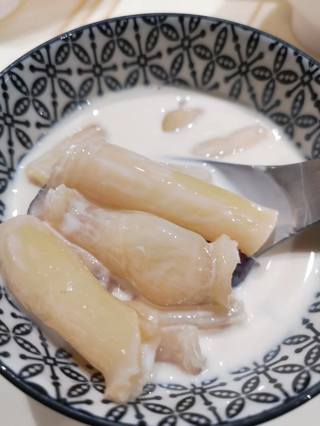 55头越南蜘蛛胶 花胶 鱼胶有小金钱之称薄如纸营养胶质好