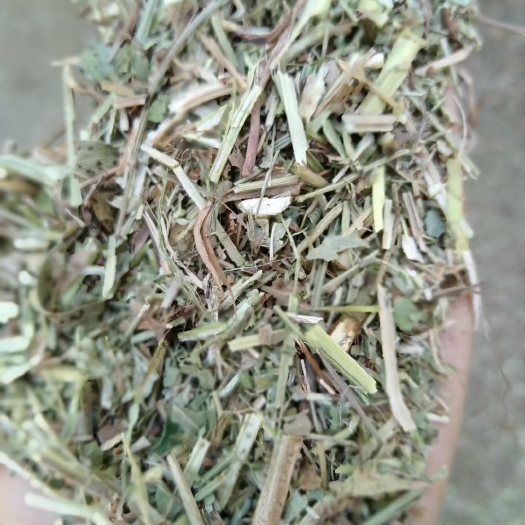 泌阳县花生秧草料