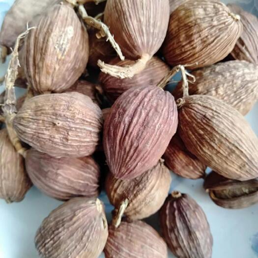 昭通草果云南大草果，电烤草果