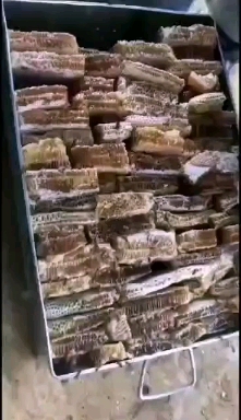 农家土蜂蜜，现割现发，大量到货，火热产品