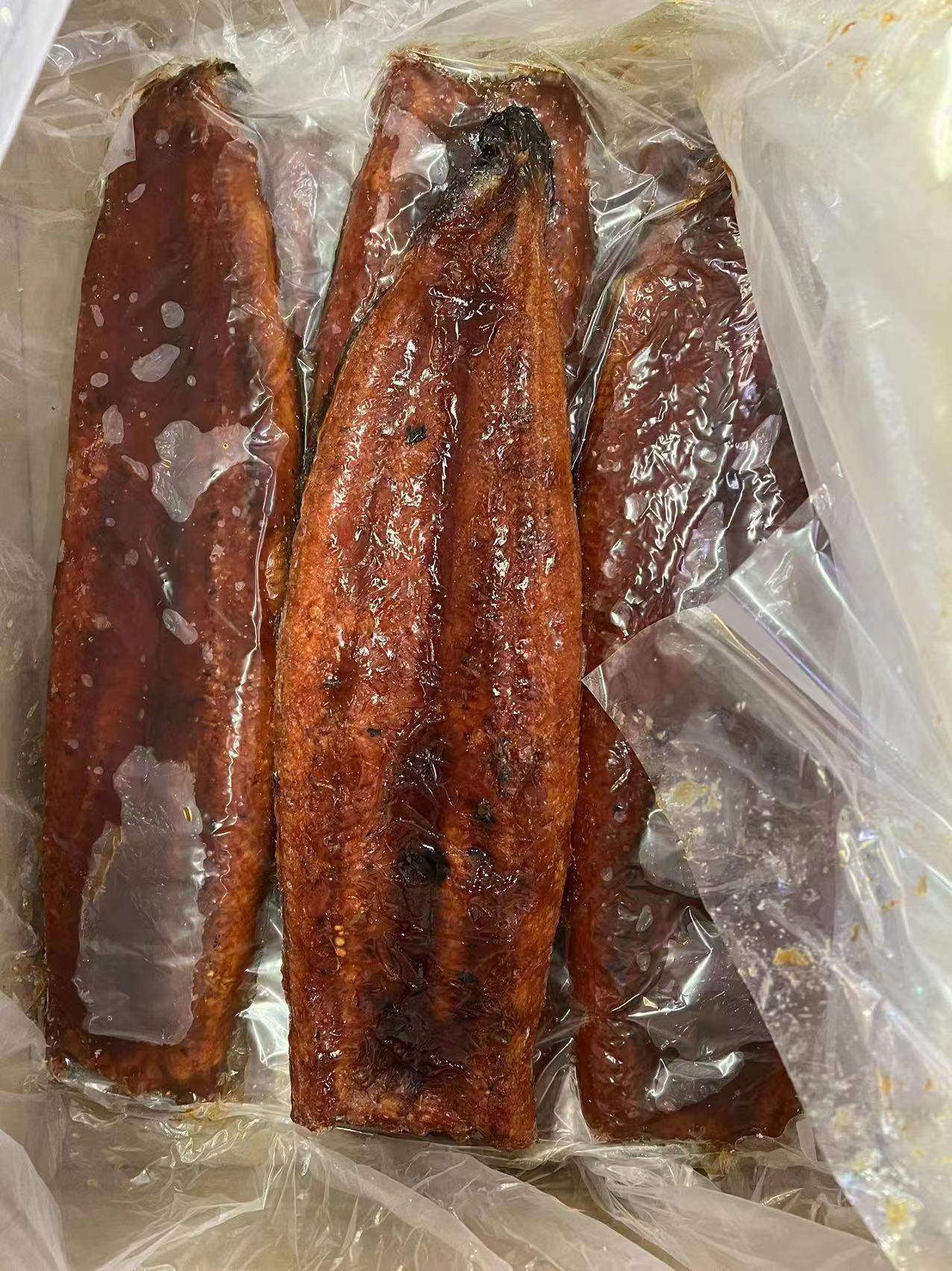 深圳蒲烧鳗鱼，20条，20斤，广东省可以发货