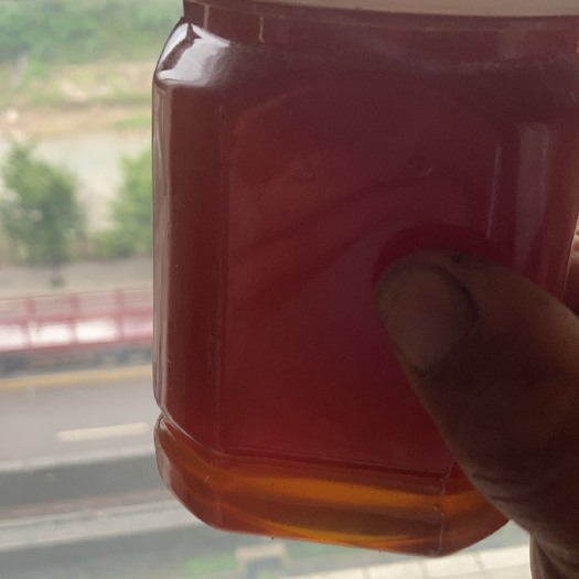 旺苍县一年只取一次的深山土蜂蜜