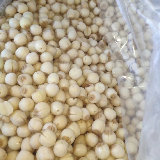 宁都县一年四季出售江西去皮去心的新鲜莲子，味道鲜甜、儒，糯冬季补品