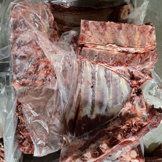 临沂母猪去颈前排 新货质量保证手续齐全 适合电商 餐饮 加工厂等