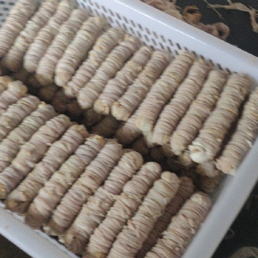 保定小肠卷，一两多一个，肠皮制作，味道鲜美，熟食店，烧烤店，饭店