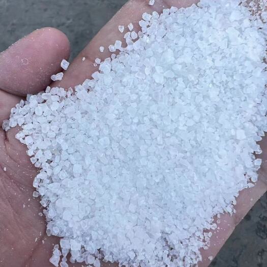 滦州市原盐，粉碎盐