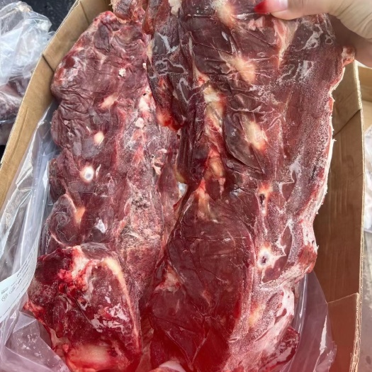 郑州满肉牛脖骨，各种规格都有