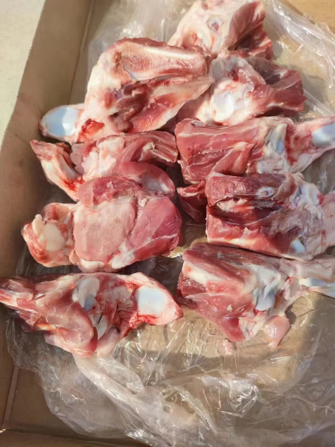 160多肉肘骨   自助酱骨头专用几块钱一斤