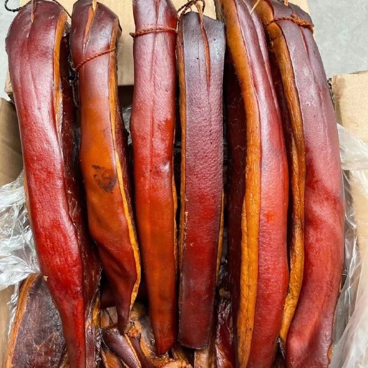 重庆市烟熏全青好后腿腊肉 一手工厂 摆摊门市展会供应 常年不断货