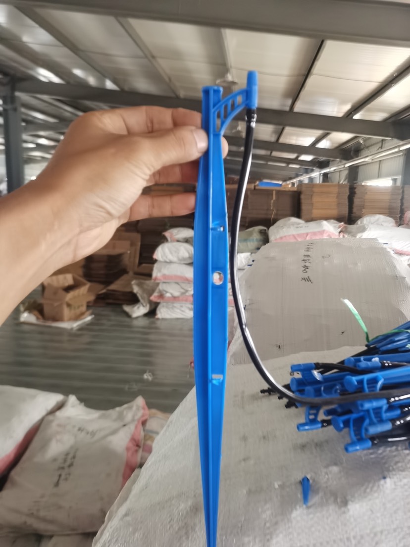 地插微喷，喷灌，插杆，全新料，一体。