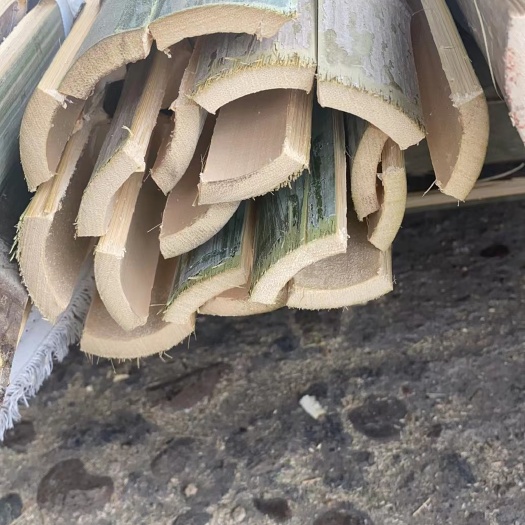 耒阳市各种规格的竹片，提供蔬菜水果拱棚竹片，支技定制，价格实惠，，