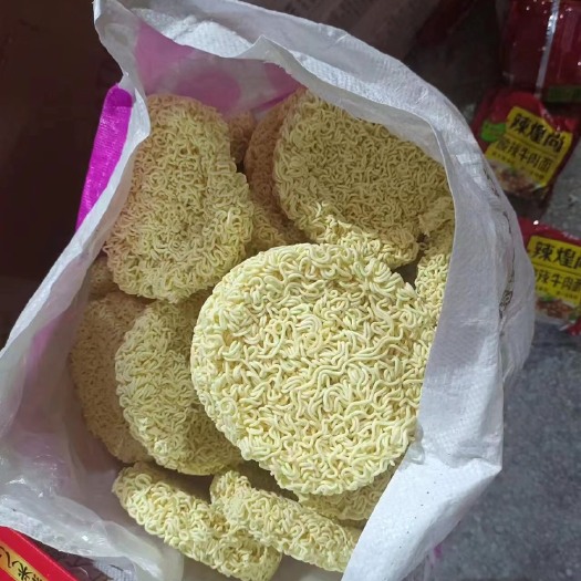 高青县蛋白脂肪补充饲料 饼干粉面包粉高糖高油脂