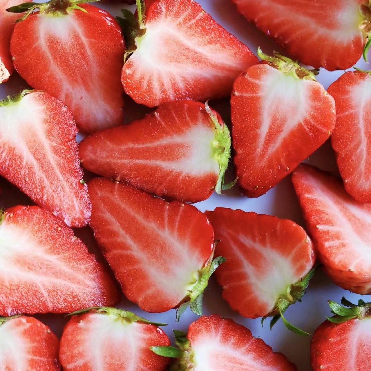 丹东九九（红颜）草莓