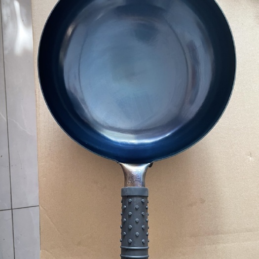 济南章丘铁锅镜面鱼鳞机打纯手工
