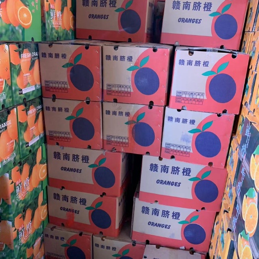 各大小脐橙都有，有需要的老板联系我