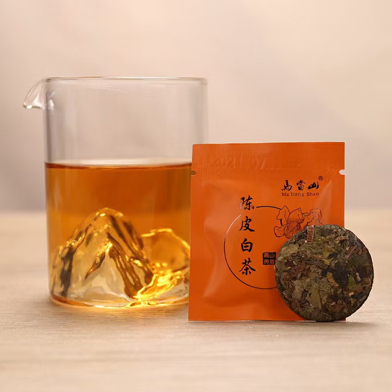 陈皮白茶17年新会陈皮和20年贡眉小白茶制作带有陈皮幽香