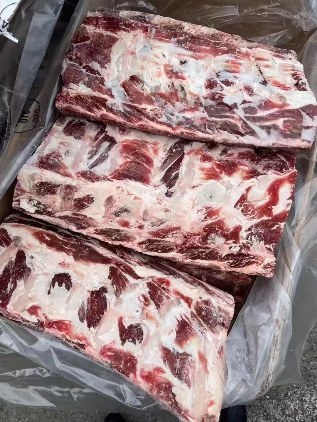 带肉牛骨头 电商平台 工厂直营手续齐全
肋眼骨 脖骨 胸骨