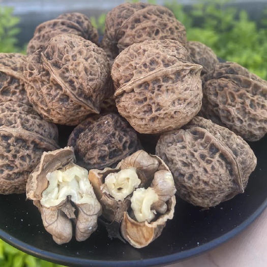 深圳核桃    贵州核桃之乡的核桃    皮薄仁香